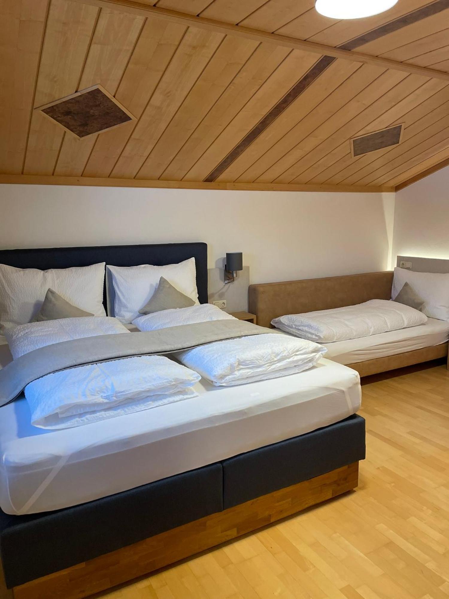 살펠덴암스타이너르넨미어 Landhaus Brugger 아파트 외부 사진